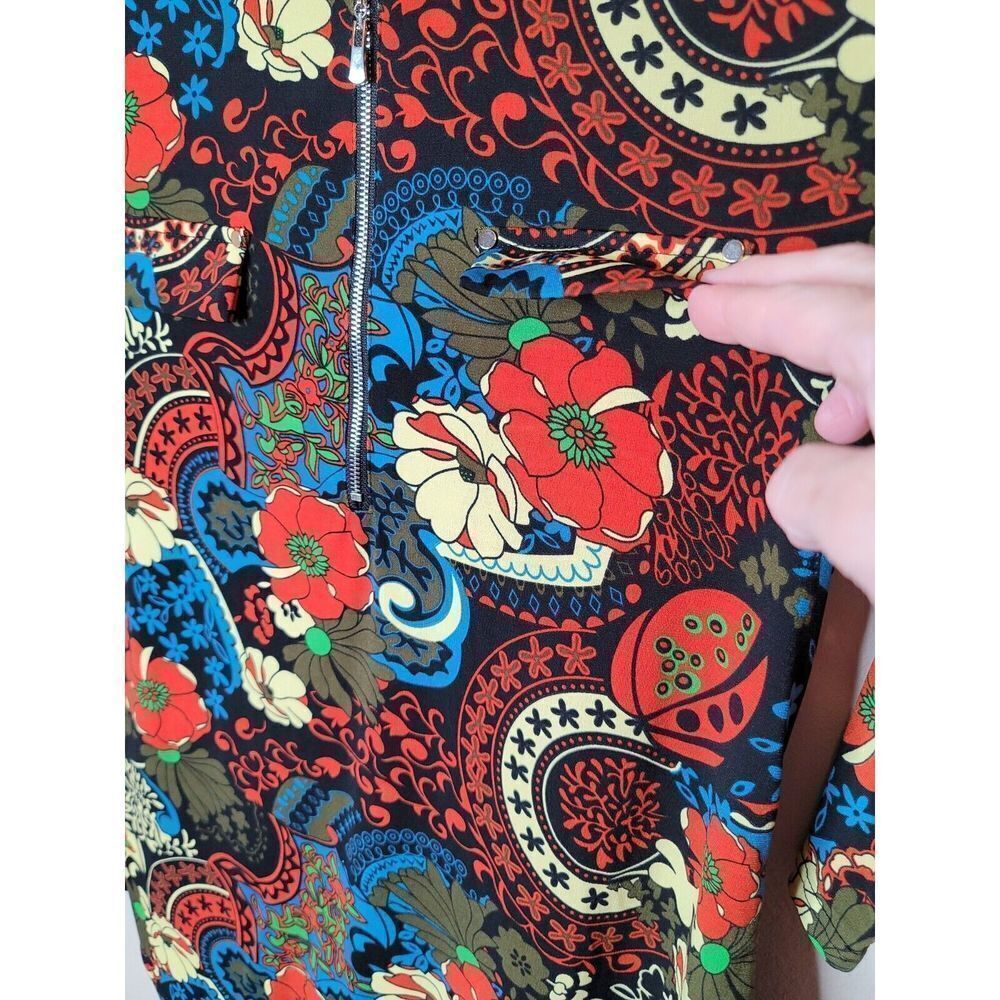 Bepei Women's 70s Look Red Floral Shirt Size Medium t72 - Picture 4 of 8